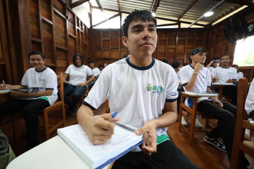 Escola da Floresta